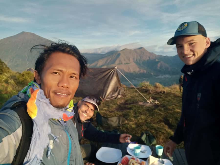 Pergasingan Hill Trek: Unveiling the Beauty of Sembalun - Pergasingan Hill Before Sunrise