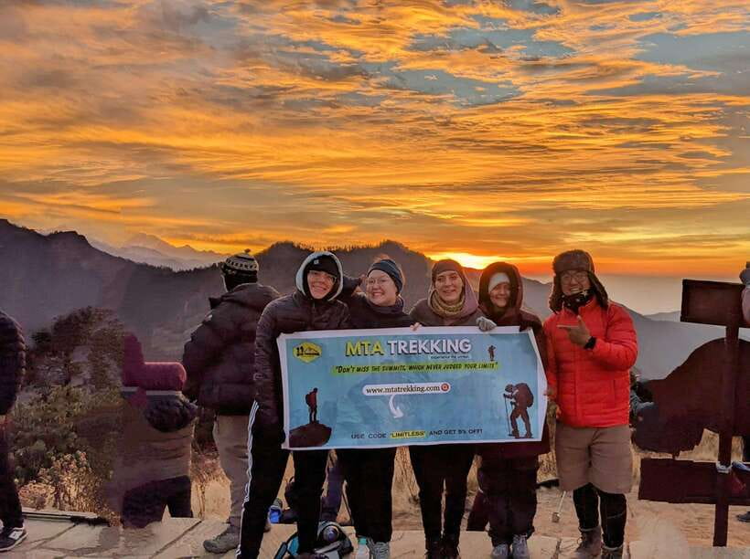 Pokhara: 4-Day Poon Hill and Ghandruk Guided Trek - Who should book this trek?