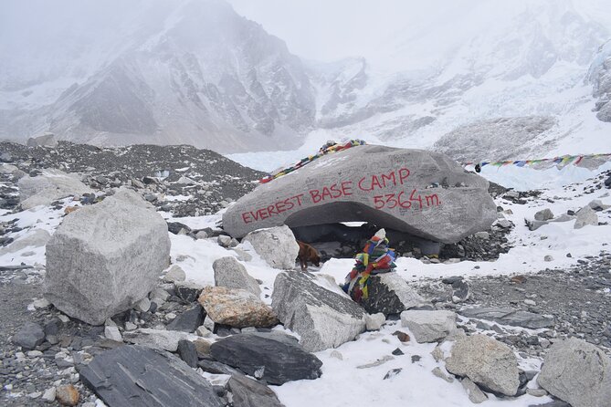 Private 12 - Day Everest Base Camp Trekking - Day 6: Acclimatizing at Dingboche with a 5,083-meter hike