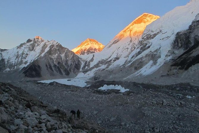 Private 12 - Day Everest Base Camp Trekking - Day 2: Suspension bridges and the climb into Namche Bazaar