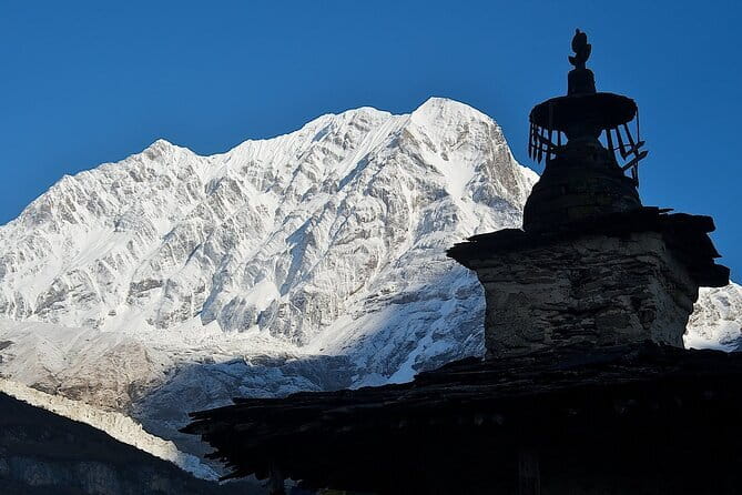 Private 16 Days Manaslu Circuit Trek - What the $999 price really covers