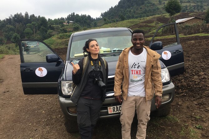 Private Gorilla Trekking Transfer from kigali to Volcanoes N.Park - The wildlife encounter and the role of the guides