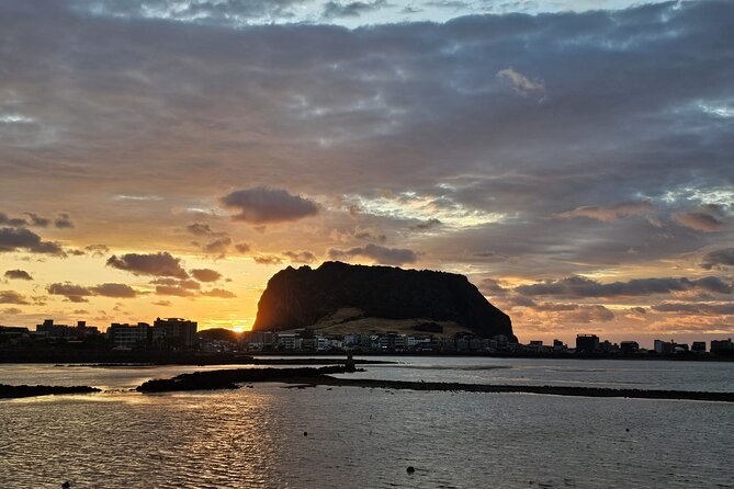 Private Jeju Geopark Gotjawal and Oreum Trekking Experience - Walking through Gotjawal, Jeju’s rocky forest