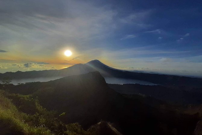 Private Mount Batur Sunrise Trekking - Breakfast with geothermal steam
