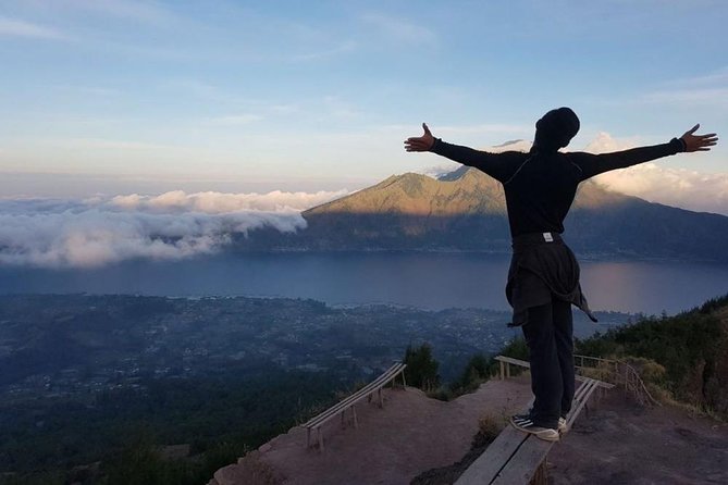 Private Mount Batur Sunset Trekking - All inclusive tour - From Ubud pickup to the mountain road
