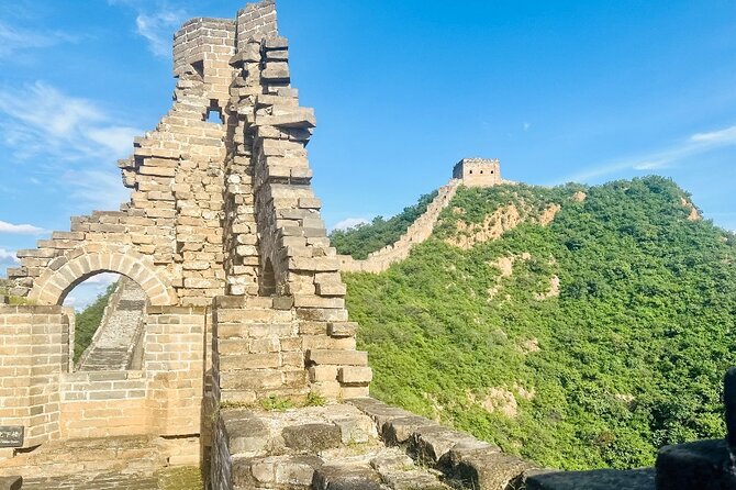 Private Trekking Day Tour to Jinshanling Great Wall - The contrast between a wild and restored wall