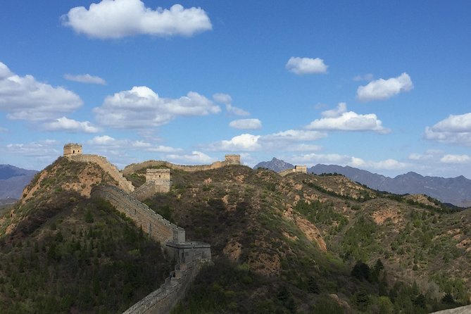 Private Trekking Tour from Gubeikou to Jinshanling Greatwall - A valley walk, an old brick house, and a farmer’s lunch