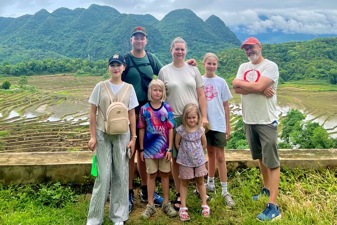 Pu Luong Full Day Trek Terraces Weaving and Waterfall Lunch - Lunch beside Hieu Waterfall