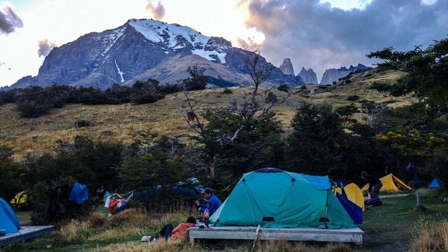 Puerto Natales: Base Torres Small Group Trekking - One hour at Mirador Base Las Torres