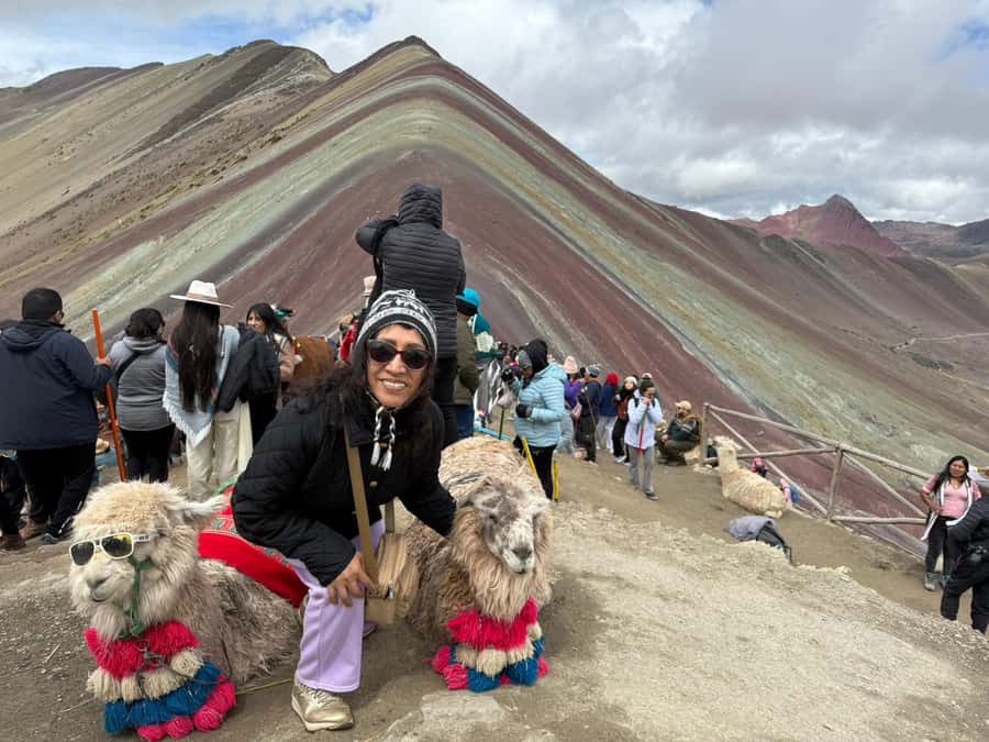 Rainbow Mountain and Red Valley Hike trek adventure - Reaching the 5,020-meter Rainbow Mountain viewpoint
