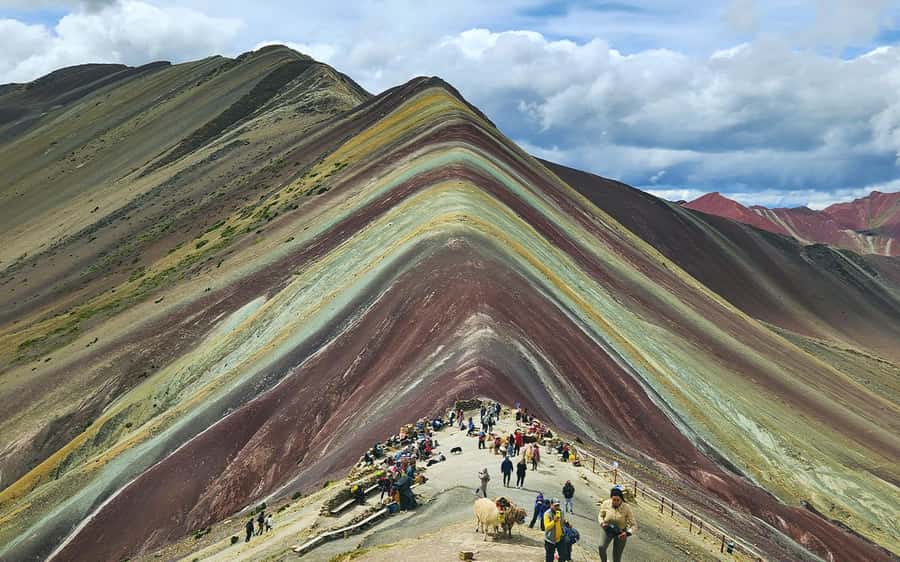 Rainbow Mountain Trek 1 Day - Why Rainbow Mountain is worth the long day