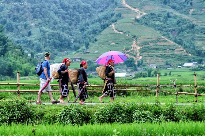 Red Dao Village Trek and Herbal Bath - Ma Tra and the customs of the Ma family