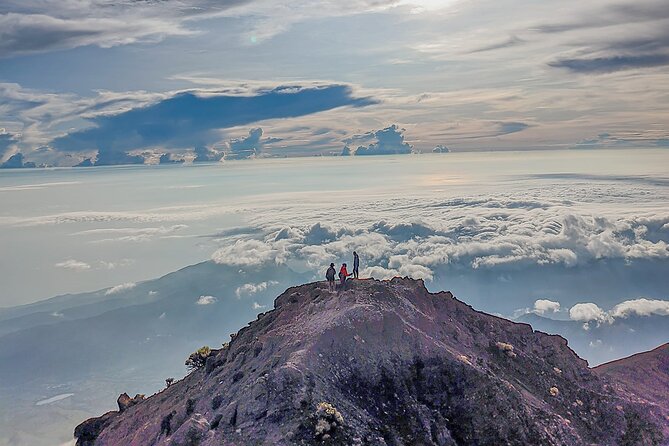 Rinjani Trekking 3D2N Summit - Full Trail - Sembalun village and the first climb