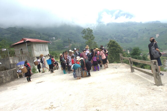 Sa Pa Full Day Trekking Tour - Weather, clothing, and what to carry