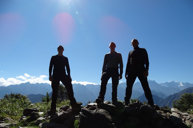 Salkantay Trek: 5 Days to Machu Picchu - Food, guides, and group support