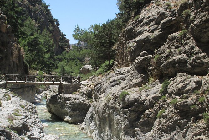 Samaria Gorge Trek: Full-Day Excursion from Heraklion with Guide - Who should take this hike?
