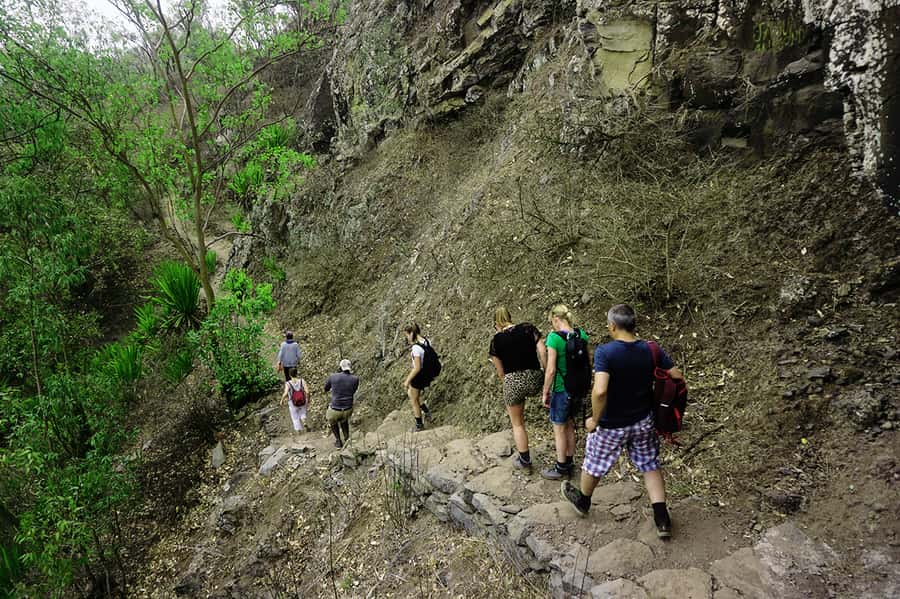 Santiago Island: Serra Malagueta & Tarrafal Beach Trek Tour - Leaving Praia for the Serra Malagueta highlands