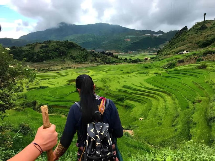 Sapa 1 Day Long Trek: Trek to Hau Thao and Sa Seng Villages - Hau Thao and the human side of the trek