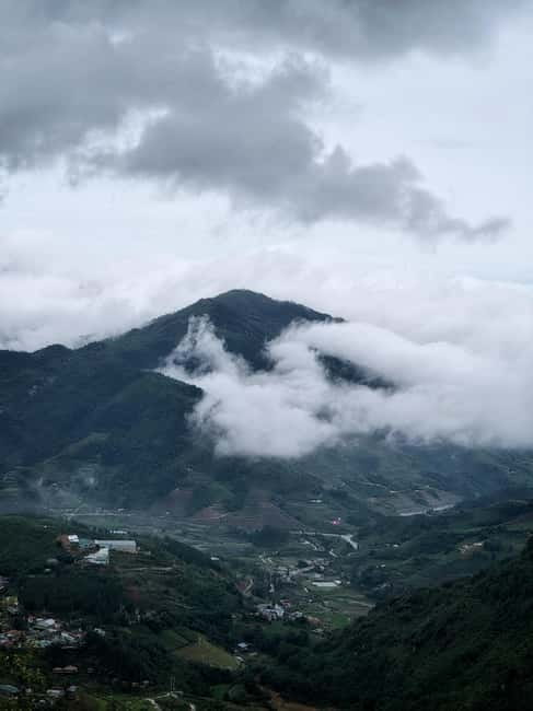 Sapa 2-Day Trekking Tour – Explore Villages & Scenic Trails - Choosing between Ta Van and Hau Thao