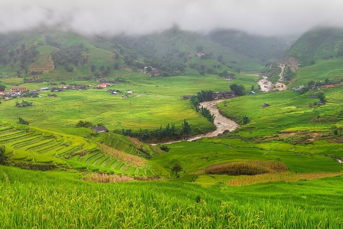 Sapa 2D1N Trekking to Giang Ta Chai Village from Hanoi by Bus - The guides can shape the whole experience