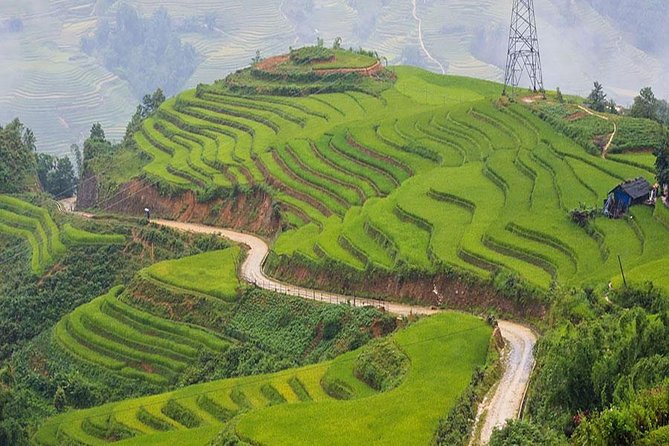 Sapa 3 Days 2 Nights Trekking Tour (1 Night In Ta Van Village, 1 Night In Hotel) - Day two: the long route from Sapa through Y Linh Ho
