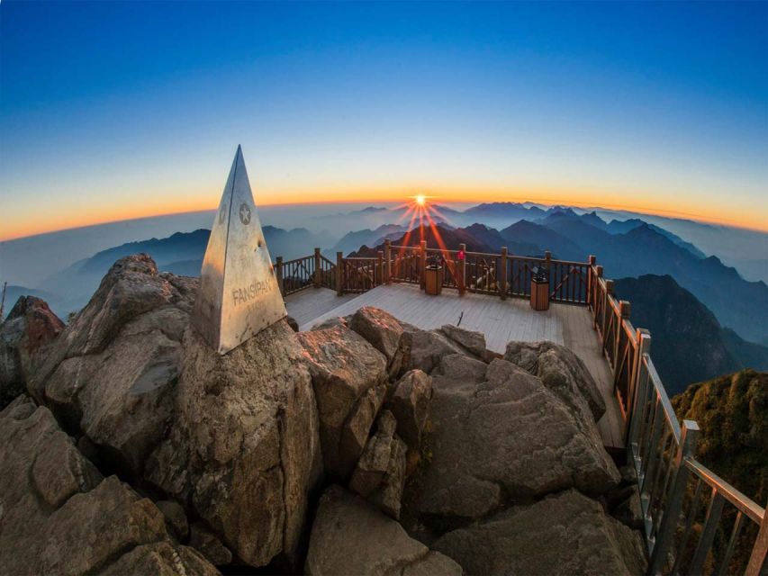 Sapa: Epic 1-Day Trek to Fansipan Mountain Peak - Breakfast at 2,600 meters
