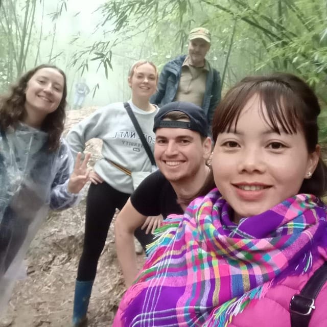 Sapa: Full-Day Trekking Tour to Lao Chai and Ta Van Village - The climb to Ta Van and the Dzay people