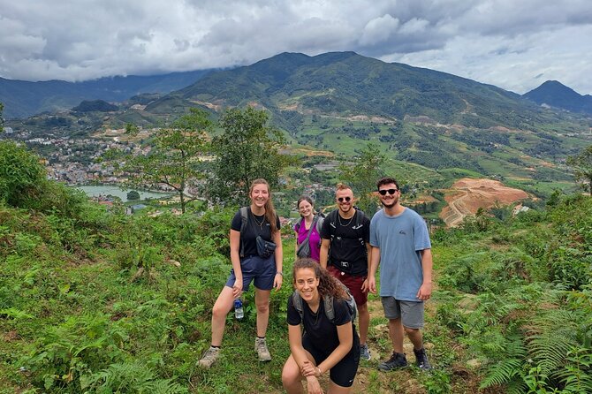 Sapa The Hidden Trail Trek 1 Day - Mountain & Rice Valley - Lunch before the bamboo forest descent