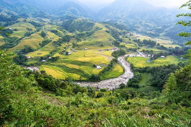 Sapa Trekking 3 Days 2 Nights (Hotel) - Departure From Hanoi - The Hanoi to Sapa ride, starting at 6:30 am
