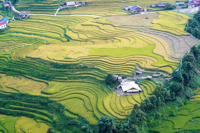 Sapa Trekking 3 Days 2 Nights (Hotel) - Departure From Hanoi - Cat Cat Village and the first afternoon walk