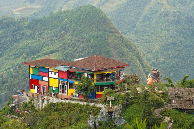 Sapa Trekking & Homestay 2 Days 1 Night - Y Linh Ho and the Black H’mong village stay