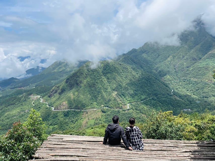 Sapa Trekking - Waterfalls And H'mong Villages - The O Quy Ho Pass ride and Haven Gate views