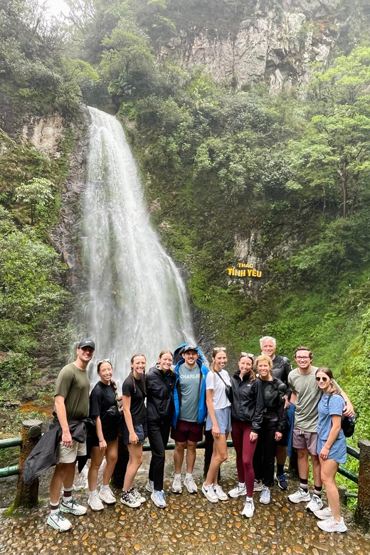Sapa Trekking - Waterfalls And H'mong Villages - Sin Chai and Black Hmong culture