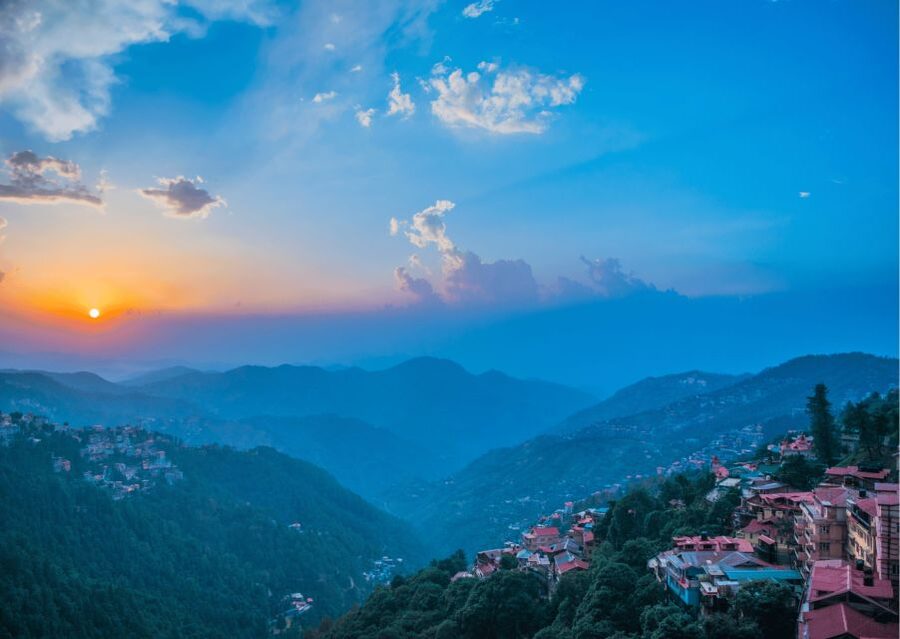 Shimla Nature Walk (3 Hours Guided Trekking Experience) - The downhill break: masala Maggi and tea
