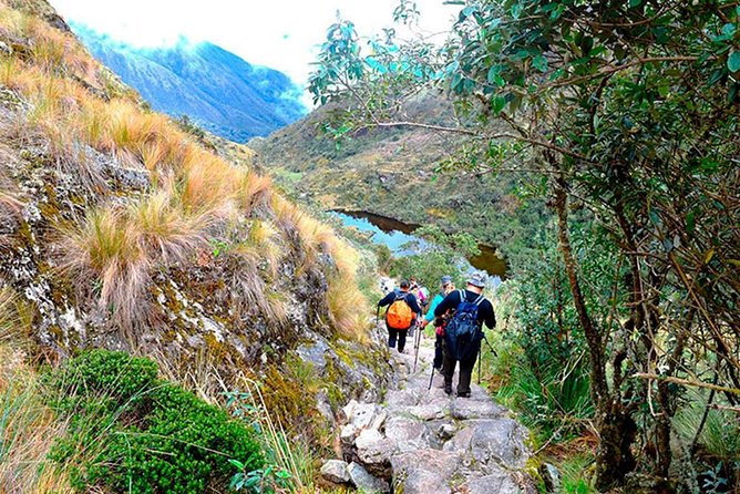 Small Group: 4-Day Inca Trail Trek to Machu Picchu - Who Should Book This Trek?