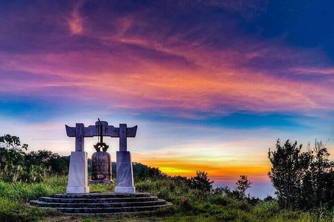 Small Group - Bach Ma National Park Trekking Tour From Hue - Reaching the Bach Ma summit