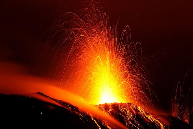 Stromboli: sunset trekking to Sciara del Fuoco - Ashàra - Why the Sciara del Fuoco matters