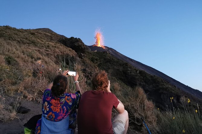 Stromboli: sunset trekking to Sciara del Fuoco - Ashàra - Reaching the 400-meter viewpoint