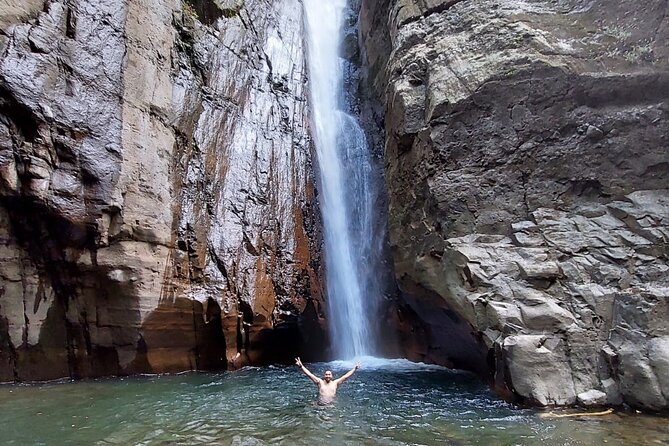 Tamanique Waterfalls Complex Trek + El Tunco Beach - Key points to know before booking