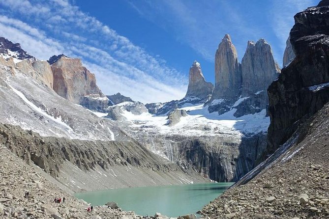 Trekking Base Torres - Torres del Paine trek from Puerto Natales - How the guides affect the experience