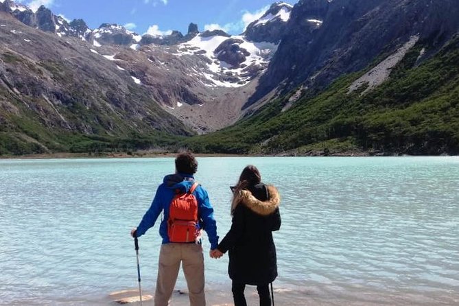 Trekking Emerald Lagoon - Two hours through wet Patagonian terrain