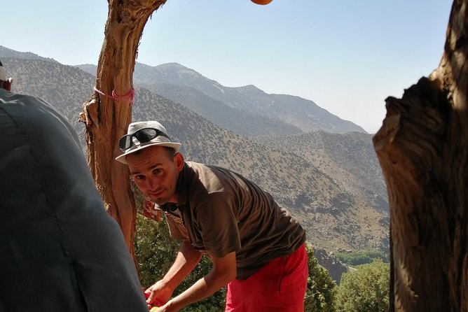 Trekking in Morocco / Toubkal Ascent 2 Days (Summer) - Guides, food, and the human side of the trip
