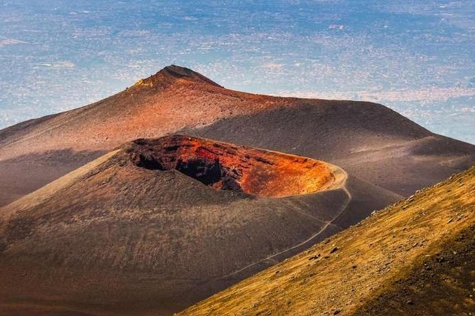 Trekking in the morning on Mount Etna - What this Mount Etna morning trek is really like