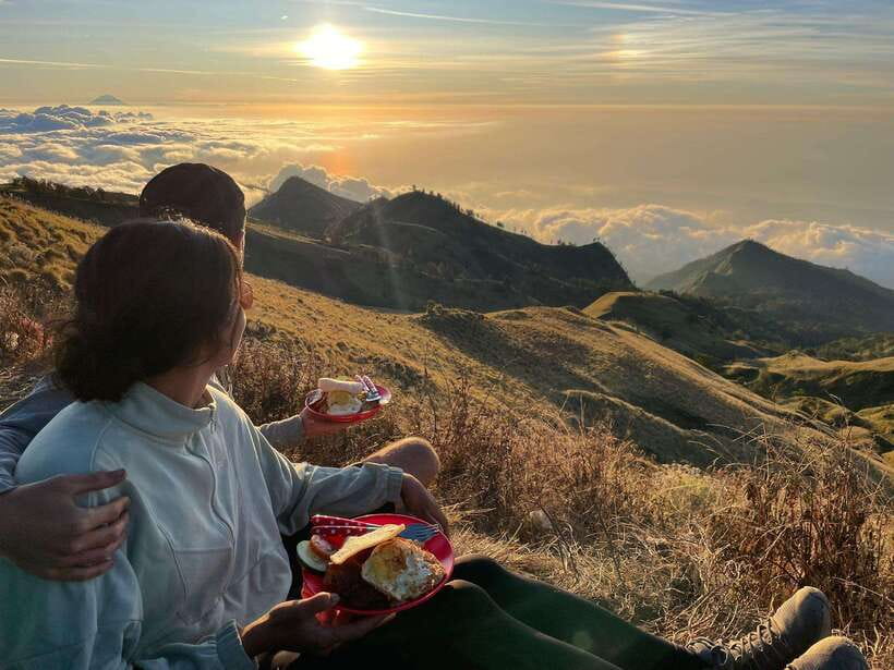 Trekking Mount Rinjani 2D/1N To Second Summit - Guides, Porters, and the Human Side of the Trek
