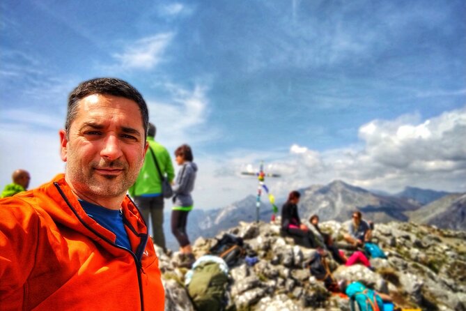 Trekking on the roof of Tuscany - Lunch at the top, with no meal included