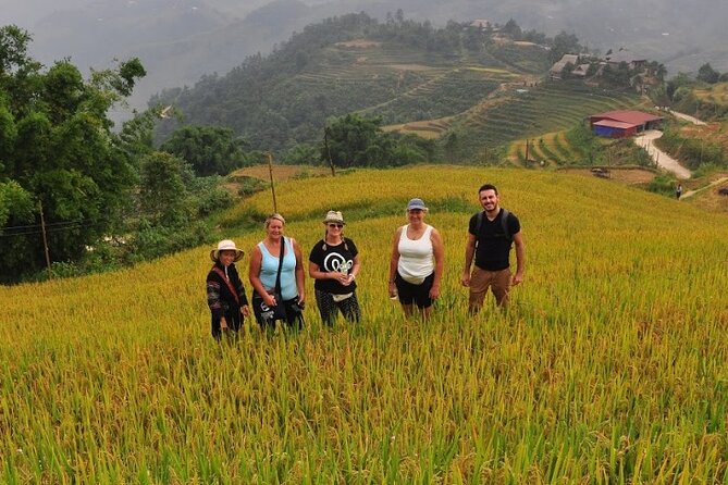 Trekking Sapa - Bac Ha Market: Sleep on Train & Homestay - Sapa and the first village walks