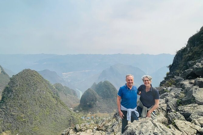 Trekking the White Cliff Ma Pi Leng Pass Adventure - Key points at a glance