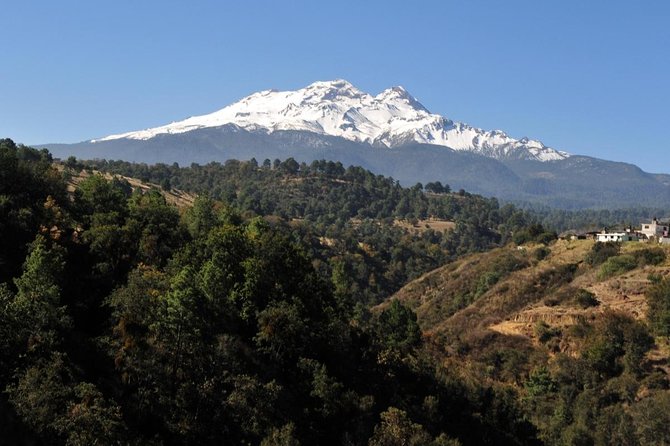 Trekking Through The Volcanoes - Five things to know before you book