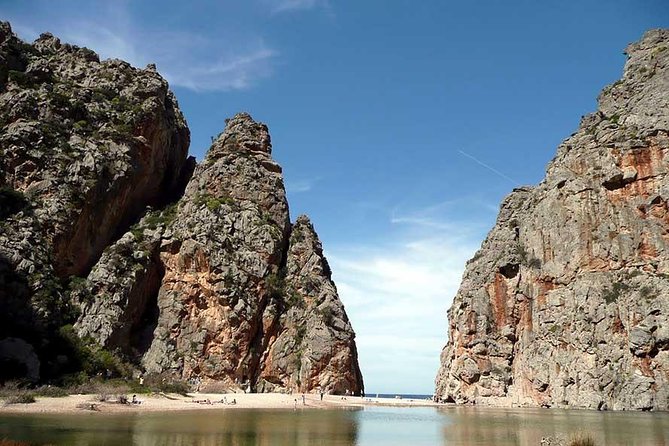 Trekking Torrent de Pareis - The descent toward Puig Roig and Cosconar