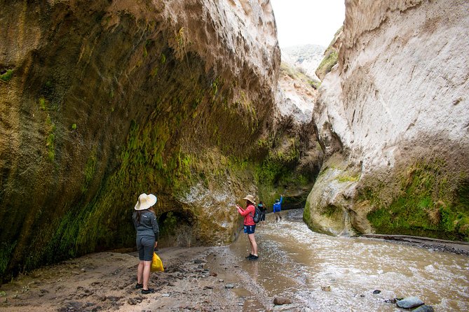 Trekking, Waterfalls and Thermal Baths - The guide and the small-group feel